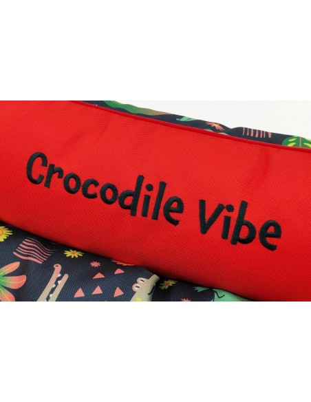 מיטה איכותית לכלב קטן לחתול מקולקצית  CAZO ABSTRACT CROCODILE VIBE כתום